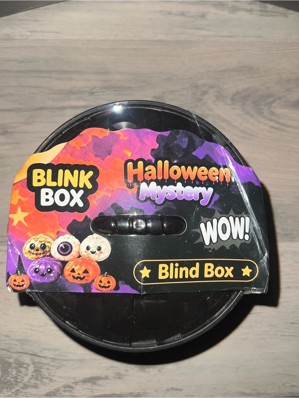 New Squishy Mystery
Halloween Orbe Lighted Blind Blink Box
Dumpling
